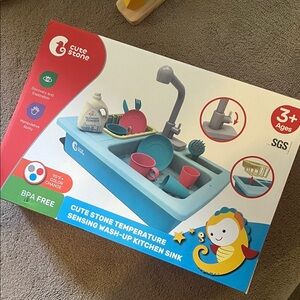 Blue Temperature Sensing Kitchen Sink Toy